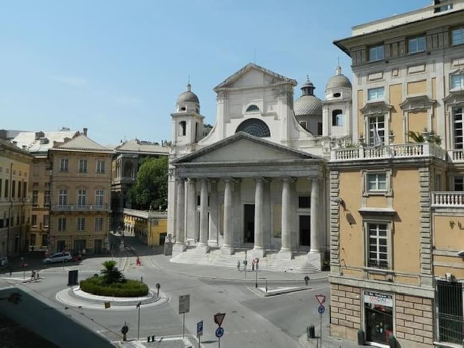 Centro Storico Acquario E Porto Antico